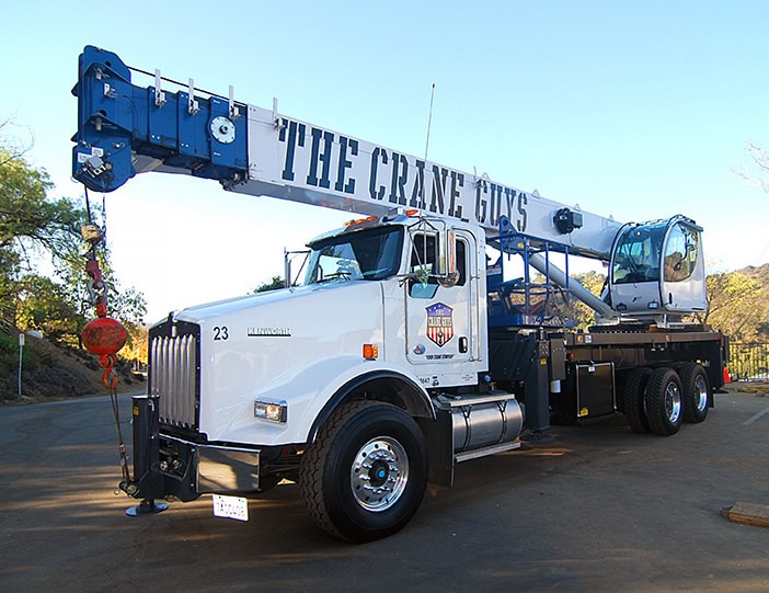 Hydraulic Truck Crane vs. Boom Truck: How to Choose