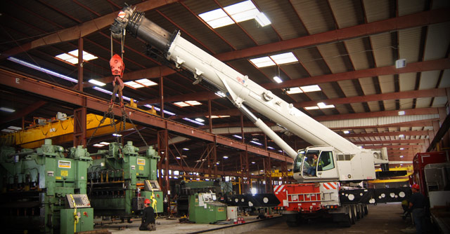 Safety and Precision on indoor 200 Ton crane job