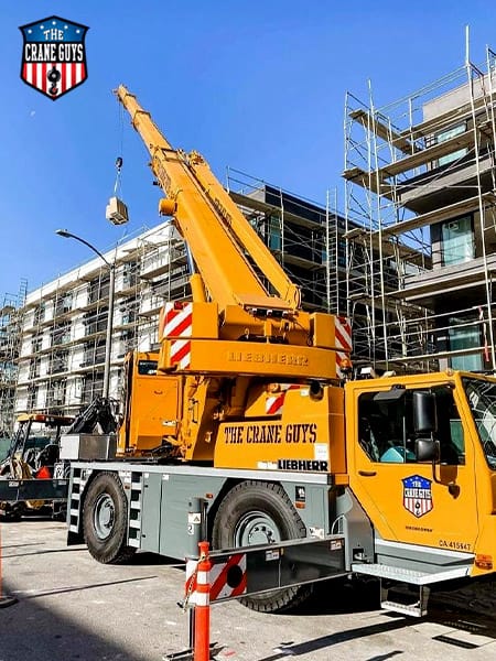 Large Mobile Hydraulic Cranes